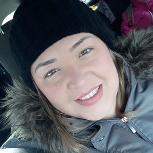 Meet your Posher, Leticia